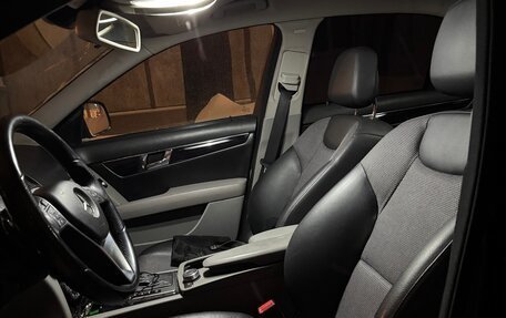 Mercedes-Benz C-Класс, 2007 год, 1 100 000 рублей, 10 фотография