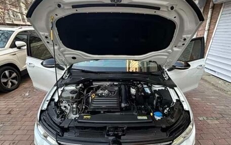 Volkswagen Golf VIII, 2022 год, 2 000 000 рублей, 6 фотография