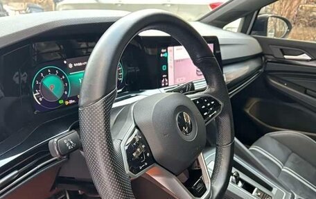 Volkswagen Golf VIII, 2022 год, 2 000 000 рублей, 9 фотография