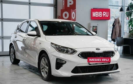 KIA cee'd III, 2019 год, 1 760 000 рублей, 3 фотография