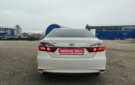 Toyota Camry, 2016 год, 1 950 000 рублей, 4 фотография