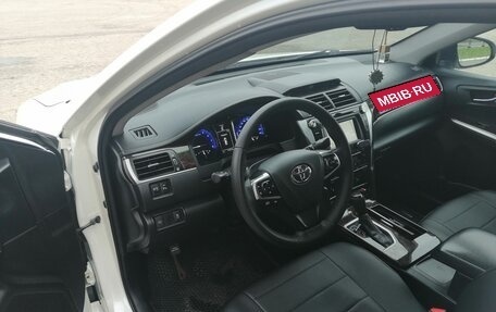 Toyota Camry, 2016 год, 1 950 000 рублей, 9 фотография