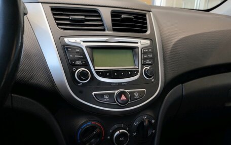 Hyundai Solaris II рестайлинг, 2014 год, 749 000 рублей, 17 фотография