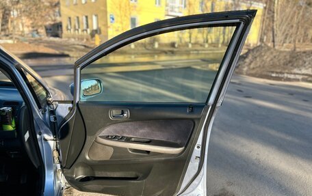 Honda Stream I рестайлинг, 2002 год, 405 000 рублей, 9 фотография