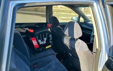 Honda Stream I рестайлинг, 2002 год, 405 000 рублей, 14 фотография