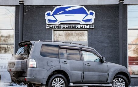 Mitsubishi Pajero IV, 2013 год, 1 849 000 рублей, 3 фотография