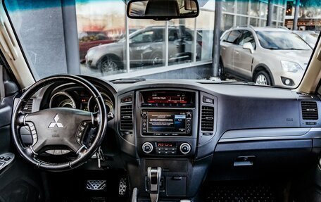 Mitsubishi Pajero IV, 2013 год, 1 849 000 рублей, 11 фотография