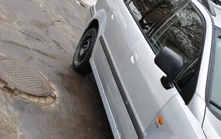 Mitsubishi Space Wagon III, 1999 год, 300 000 рублей, 2 фотография