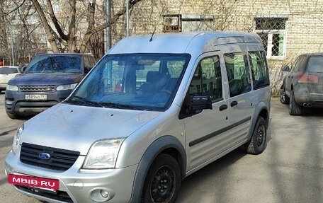 Ford Tourneo Connect I, 2010 год, 845 000 рублей, 2 фотография