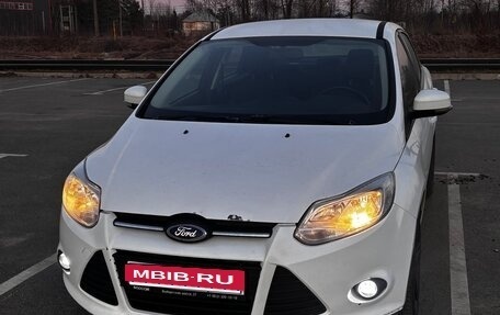 Ford Focus III, 2014 год, 585 000 рублей, 2 фотография