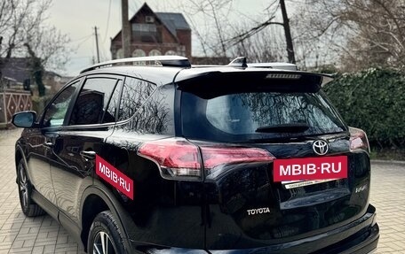 Toyota RAV4, 2018 год, 2 443 000 рублей, 5 фотография