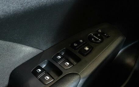 Hyundai Solaris II рестайлинг, 2019 год, 1 399 000 рублей, 12 фотография