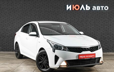 KIA Rio IV, 2021 год, 1 660 000 рублей, 3 фотография