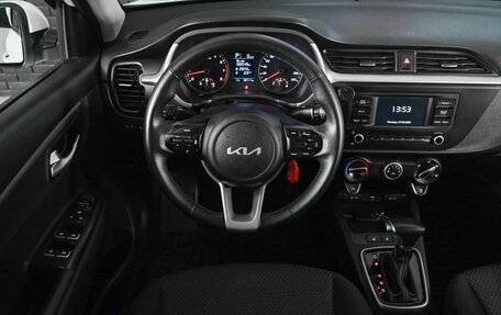 KIA Rio IV, 2021 год, 1 660 000 рублей, 11 фотография