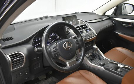 Lexus NX I, 2017 год, 3 190 000 рублей, 9 фотография