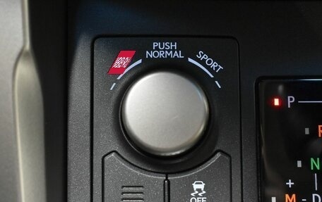 Lexus NX I, 2017 год, 3 190 000 рублей, 19 фотография