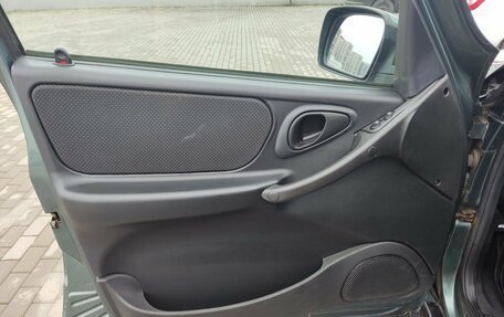 Chevrolet Niva I рестайлинг, 2015 год, 690 000 рублей, 14 фотография