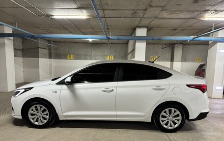 Hyundai Solaris II рестайлинг, 2021 год, 1 510 000 рублей, 5 фотография