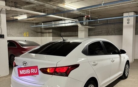 Hyundai Solaris II рестайлинг, 2021 год, 1 510 000 рублей, 7 фотография