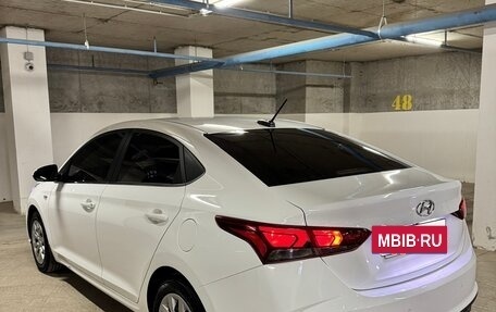 Hyundai Solaris II рестайлинг, 2021 год, 1 510 000 рублей, 6 фотография