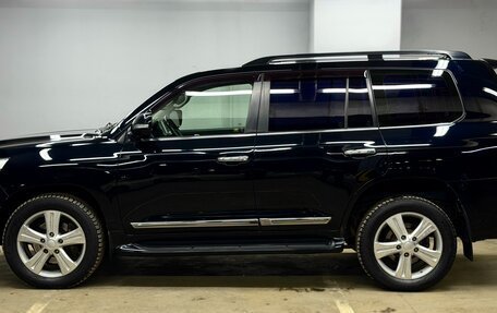 Toyota Land Cruiser 200, 2015 год, 4 649 000 рублей, 6 фотография