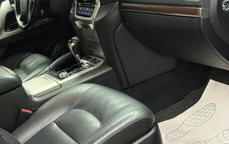 Toyota Land Cruiser 200, 2015 год, 4 649 000 рублей, 13 фотография