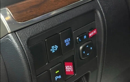 Toyota Land Cruiser 200, 2015 год, 4 649 000 рублей, 28 фотография