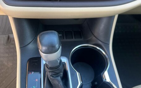 Toyota Highlander III, 2014 год, 2 600 000 рублей, 14 фотография