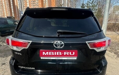 Toyota Highlander III, 2014 год, 2 600 000 рублей, 18 фотография