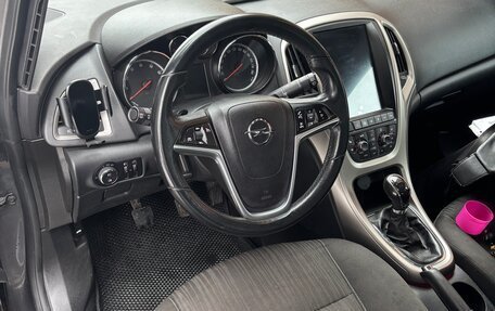 Opel Astra J, 2011 год, 670 000 рублей, 6 фотография