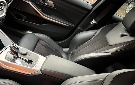 BMW 3 серия, 2021 год, 4 500 000 рублей, 10 фотография