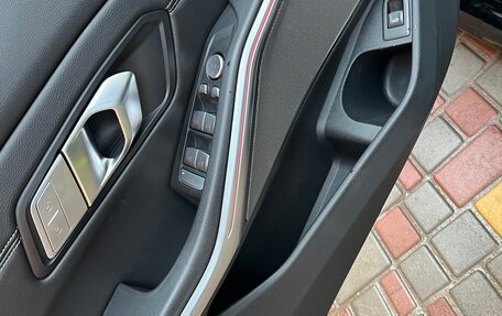 BMW 3 серия, 2021 год, 4 500 000 рублей, 19 фотография