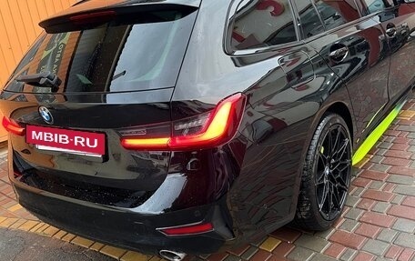 BMW 3 серия, 2021 год, 4 500 000 рублей, 15 фотография