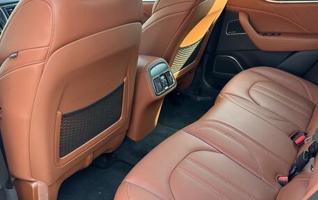 Maserati Levante I, 2021 год, 8 250 000 рублей, 13 фотография