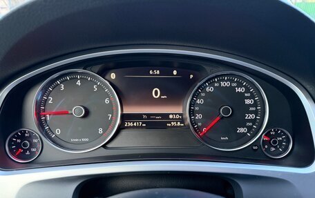 Volkswagen Touareg III, 2015 год, 2 300 000 рублей, 12 фотография