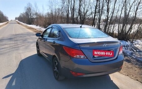 Hyundai Solaris II рестайлинг, 2015 год, 840 000 рублей, 5 фотография