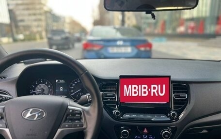 Hyundai Solaris II рестайлинг, 2021 год, 1 799 000 рублей, 9 фотография