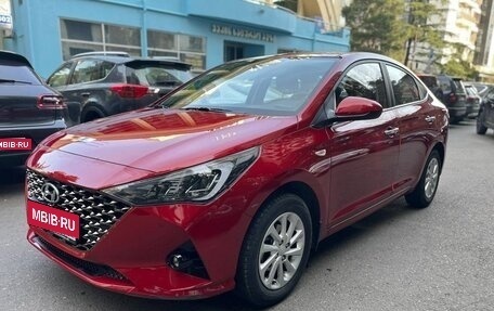 Hyundai Solaris II рестайлинг, 2021 год, 1 799 000 рублей, 2 фотография