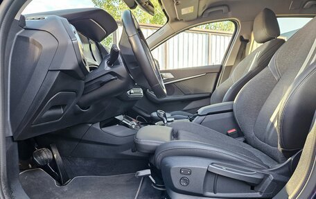 BMW 1 серия, 2020 год, 2 700 000 рублей, 9 фотография