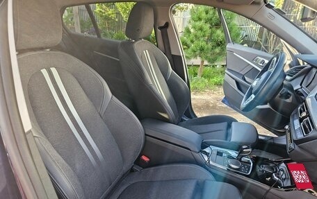 BMW 1 серия, 2020 год, 2 700 000 рублей, 11 фотография