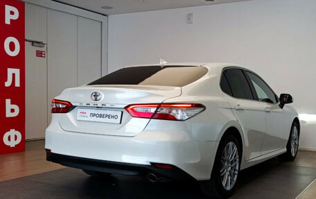 Toyota Camry, 2019 год, 2 580 000 рублей, 4 фотография