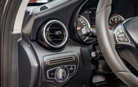 Mercedes-Benz C-Класс, 2018 год, 2 149 000 рублей, 18 фотография