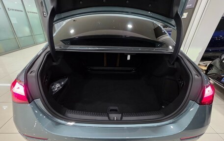 Mercedes-Benz E-Класс, 2025 год, 5 960 000 рублей, 13 фотография