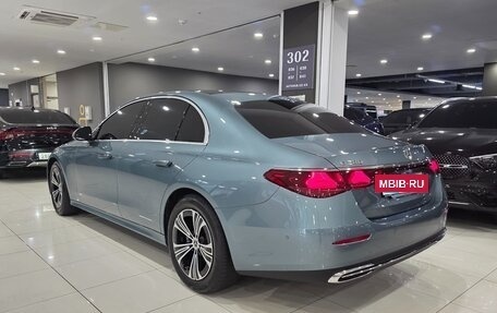 Mercedes-Benz E-Класс, 2025 год, 5 960 000 рублей, 3 фотография