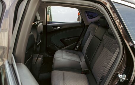 Opel Astra J, 2014 год, 895 000 рублей, 17 фотография