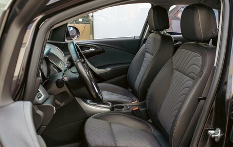 Opel Astra J, 2014 год, 895 000 рублей, 11 фотография