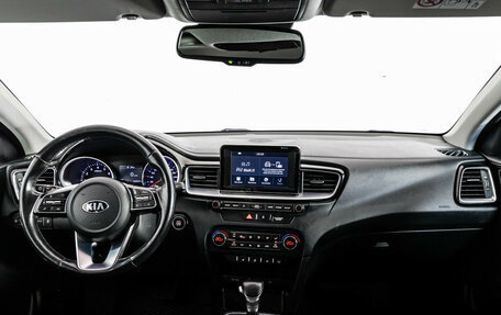 KIA cee'd III, 2019 год, 999 000 рублей, 10 фотография