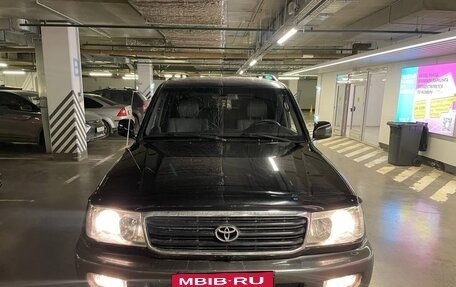 Toyota Land Cruiser 100 рестайлинг 2, 1998 год, 1 160 000 рублей, 9 фотография