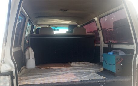 Mazda Bongo IV, 2001 год, 800 000 рублей, 7 фотография