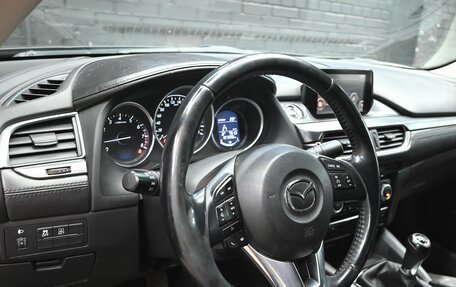 Mazda 6, 2015 год, 1 700 000 рублей, 11 фотография